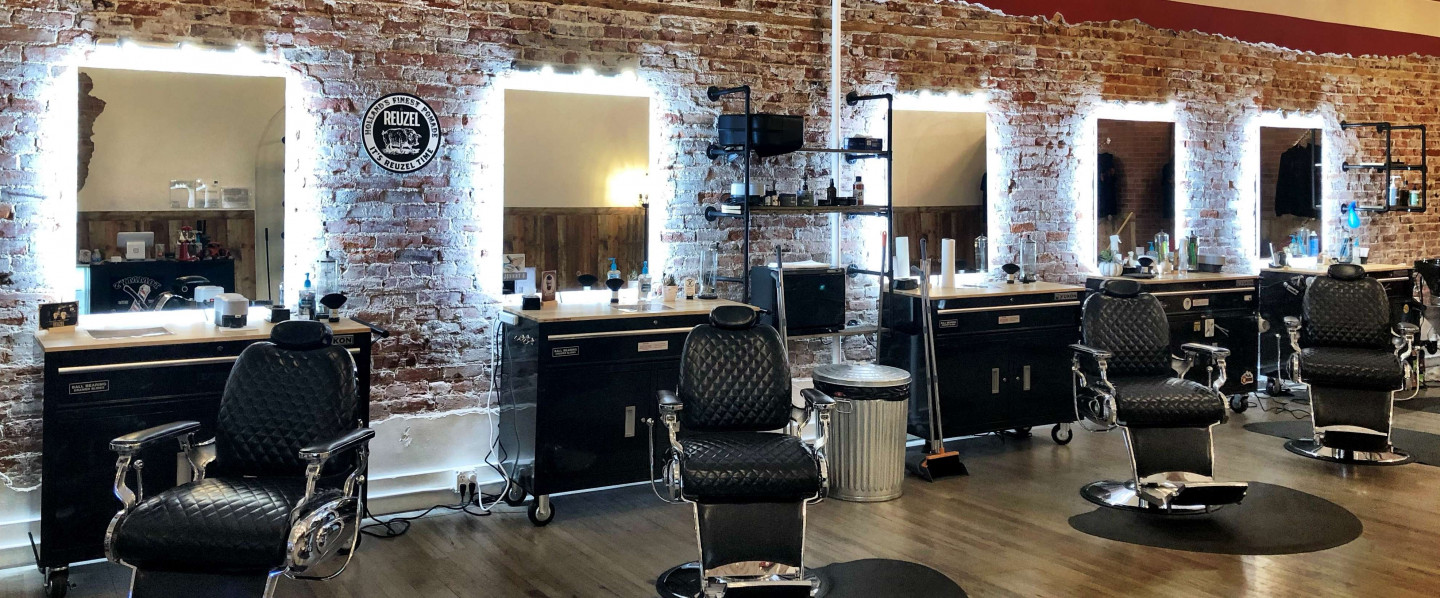 Classic barbershop for men's hair cuts. Hang out and have a drink at Tommy's Barbers & Blades in Loveland, CO